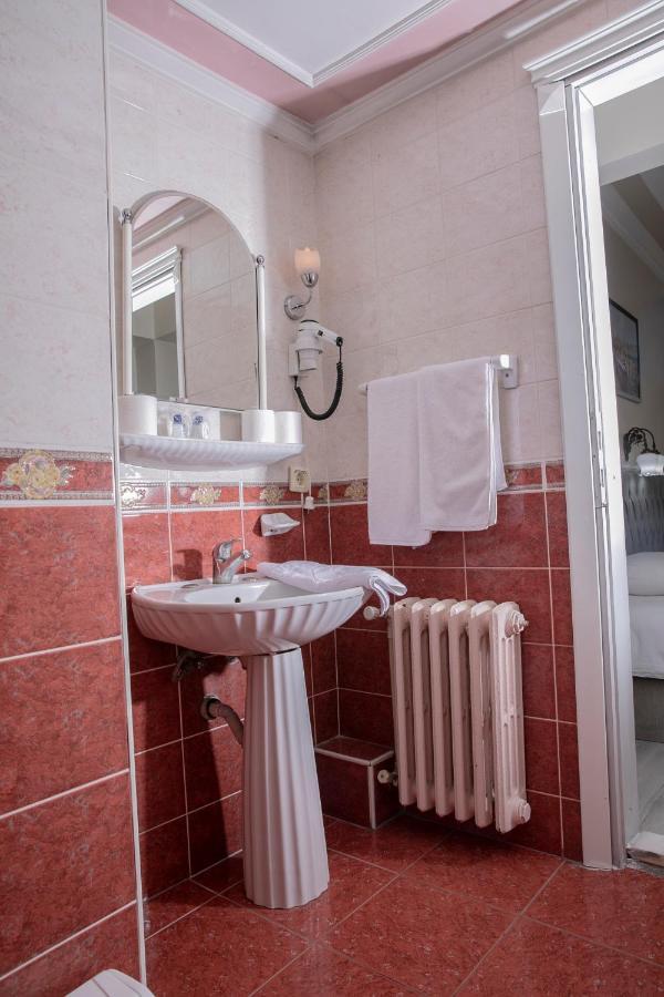 Hali Hotel Istambul Exterior foto
